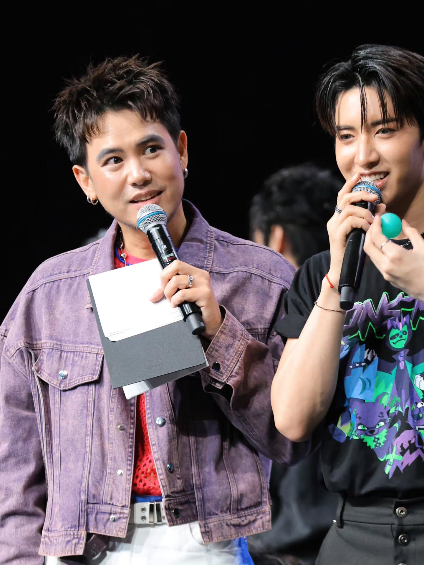 อ๋อง - เขมรัชต์ สุนทรนนท์