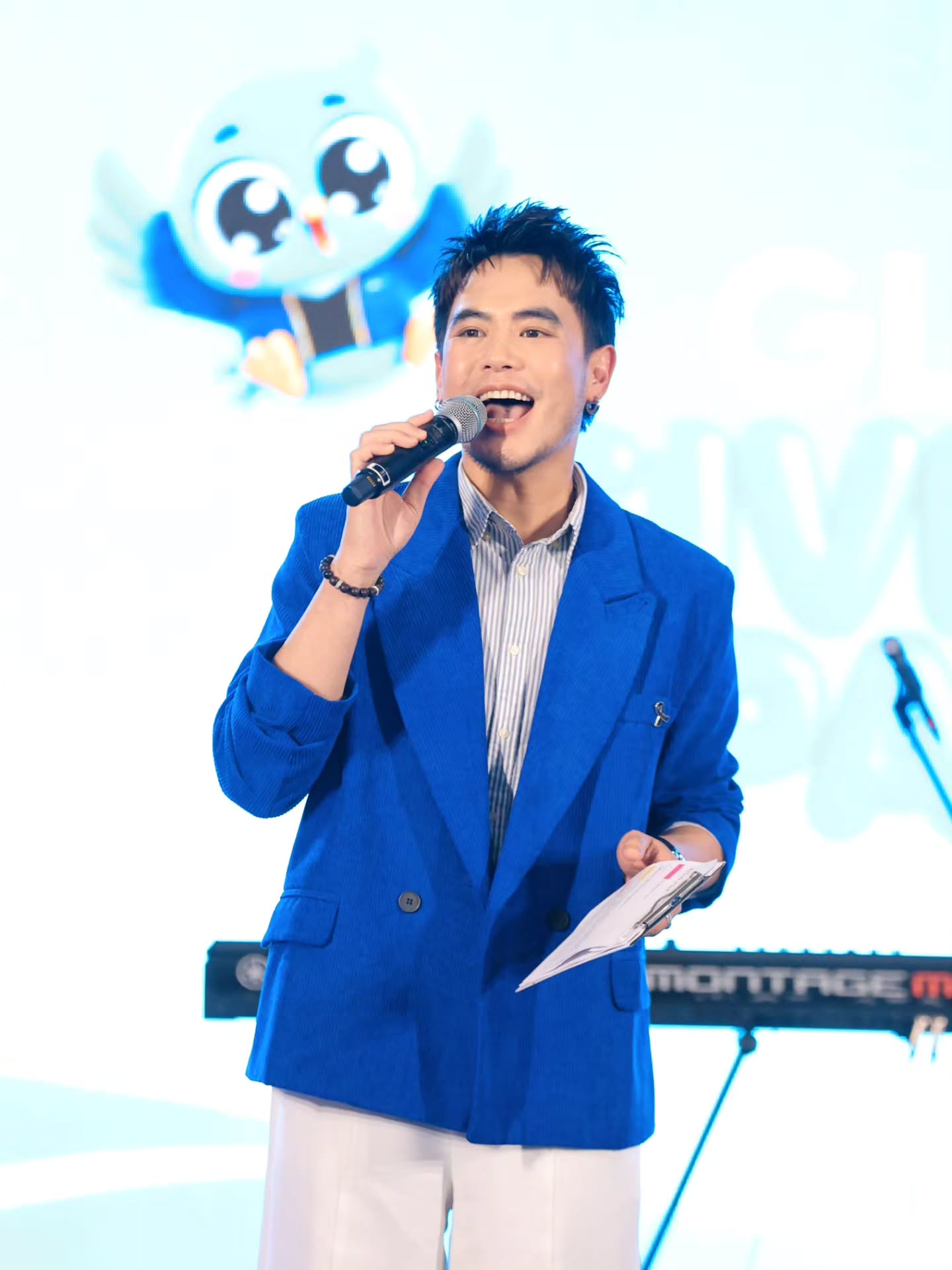 อ๋อง - เขมรัชต์ สุนทรนนท์