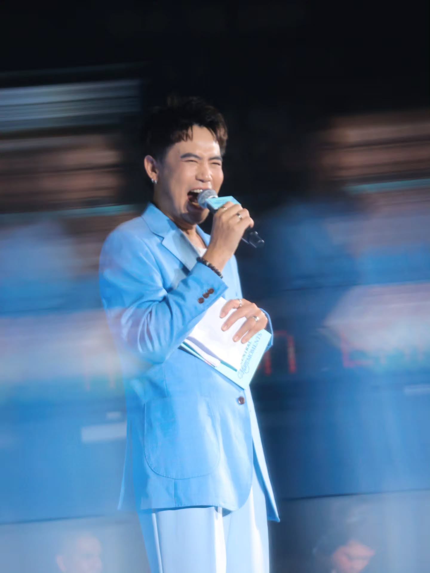 อ๋อง - เขมรัชต์ สุนทรนนท์