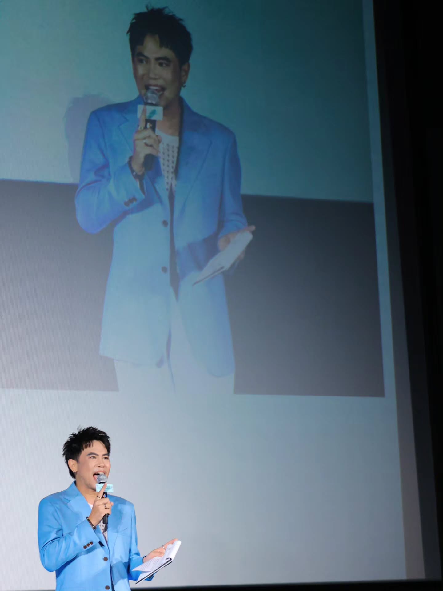 อ๋อง - เขมรัชต์ สุนทรนนท์