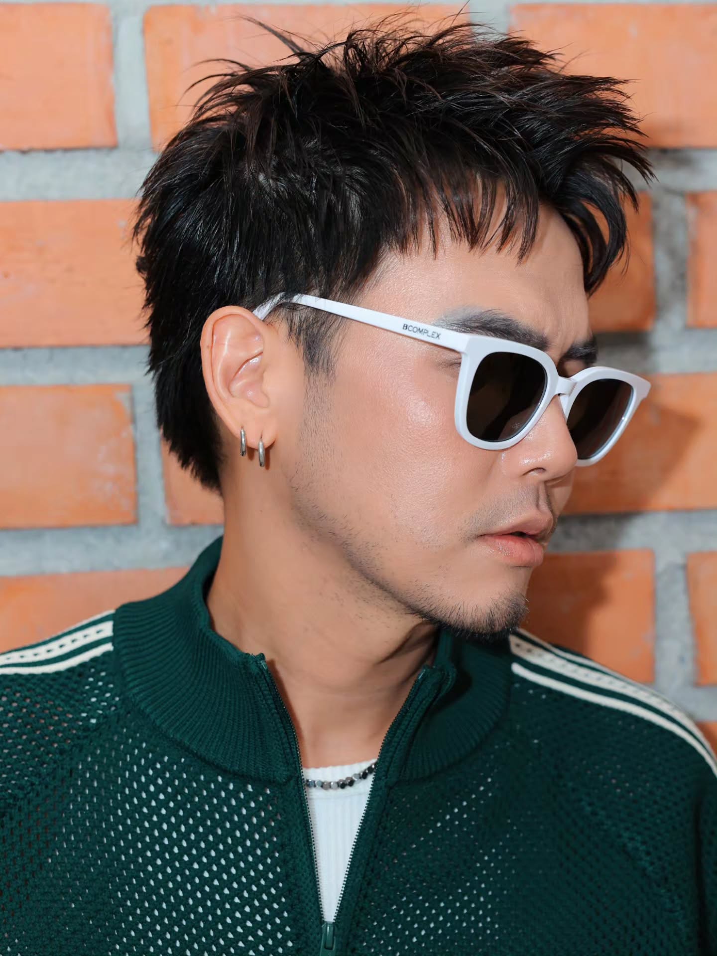 อ๋อง - เขมรัชต์ สุนทรนนท์