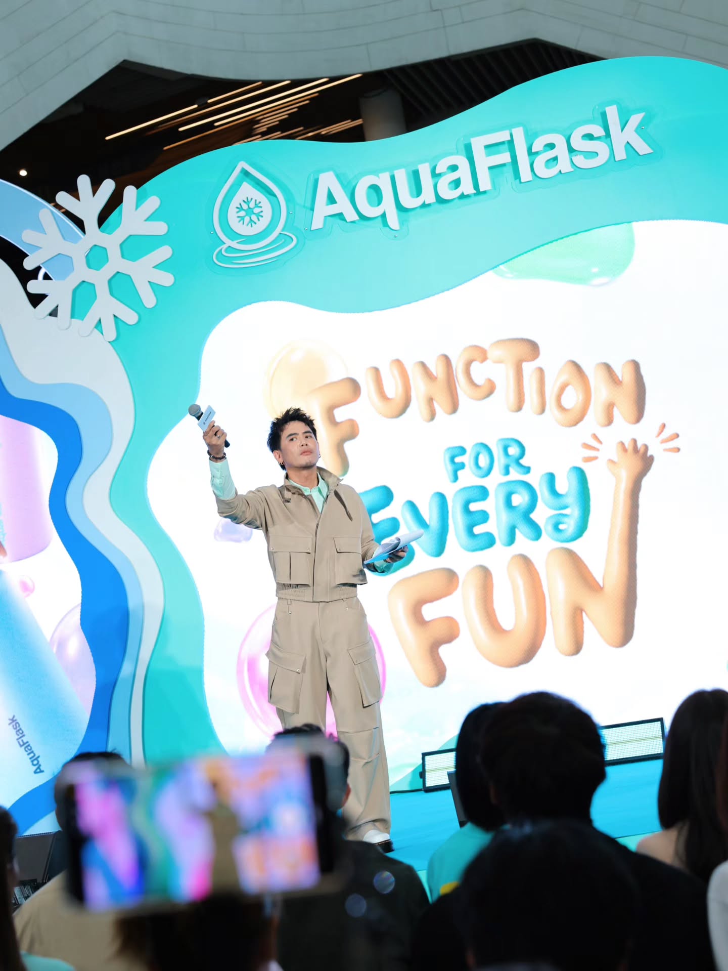 อ๋อง - เขมรัชต์ สุนทรนนท์