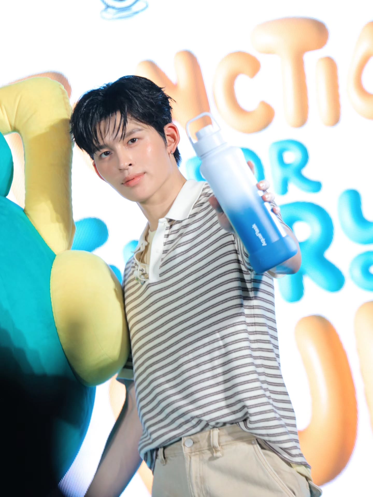 อ๋อง - เขมรัชต์ สุนทรนนท์