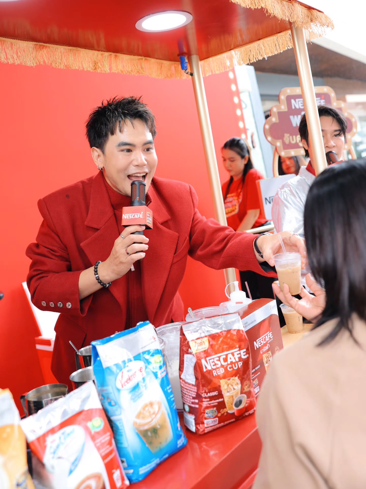 อ๋อง - เขมรัชต์ สุนทรนนท์