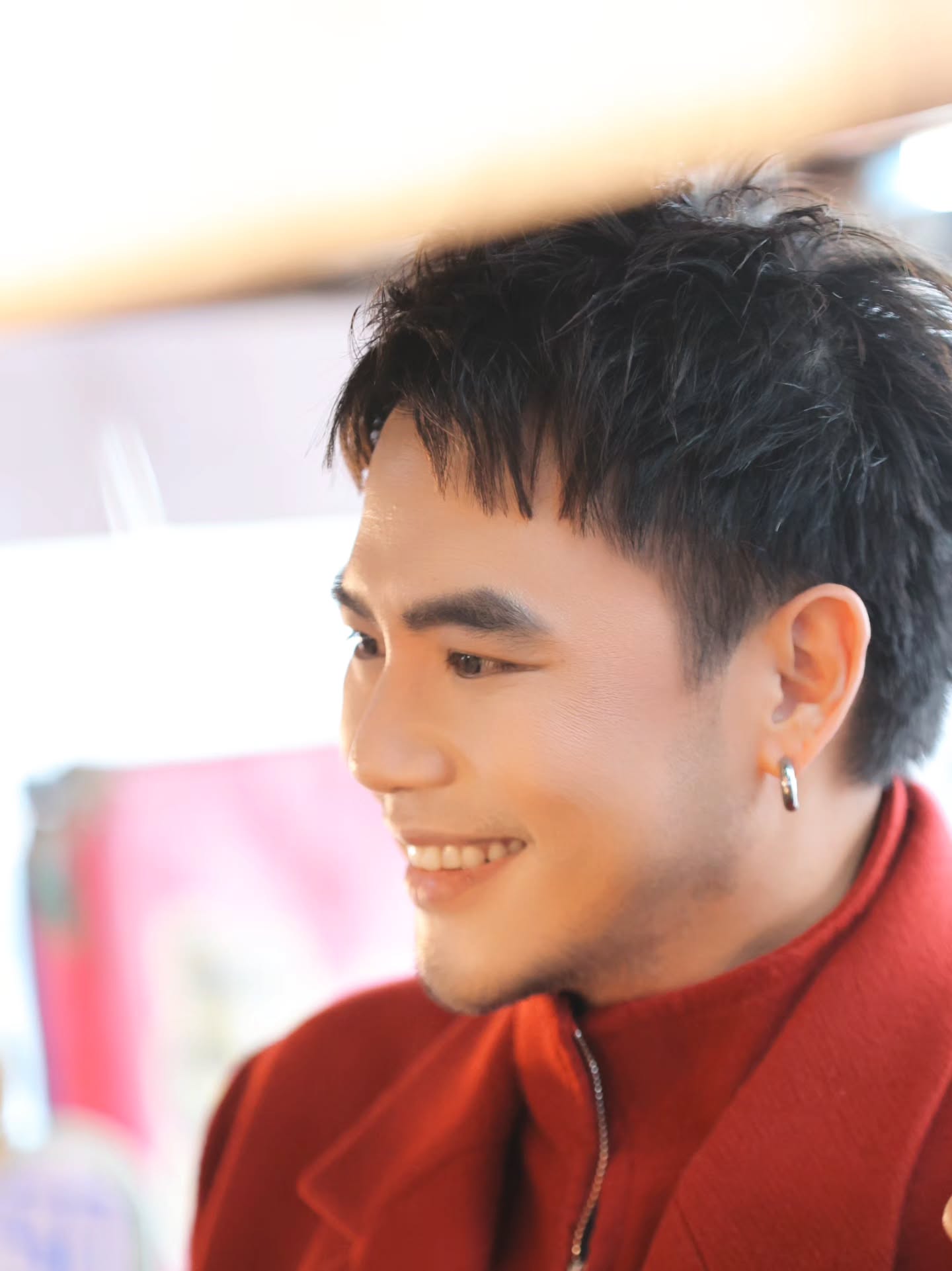 อ๋อง - เขมรัชต์ สุนทรนนท์
