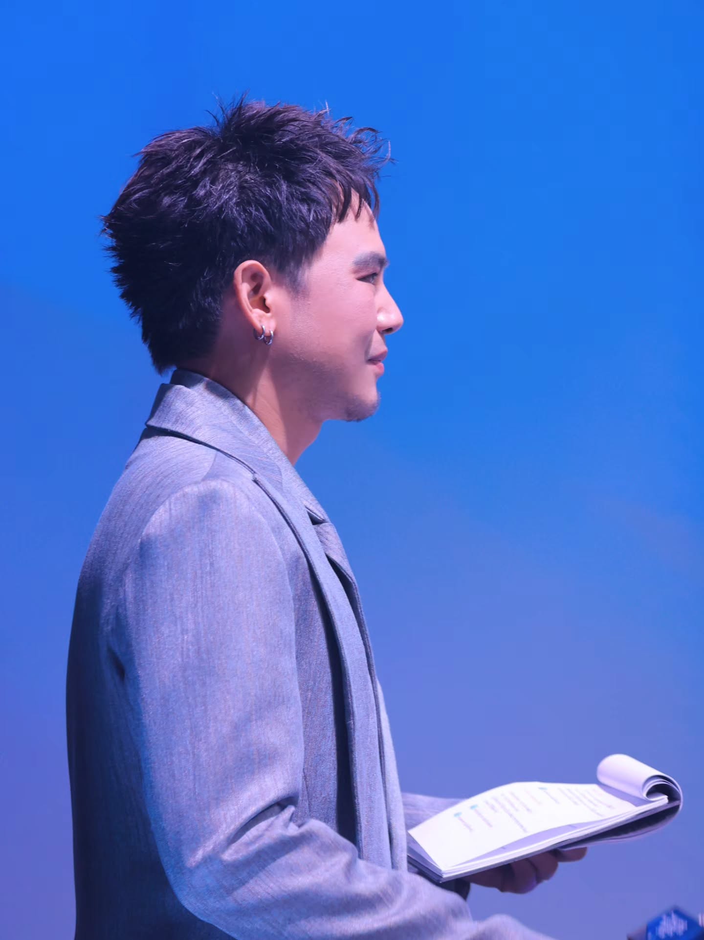 อ๋อง - เขมรัชต์ สุนทรนนท์
