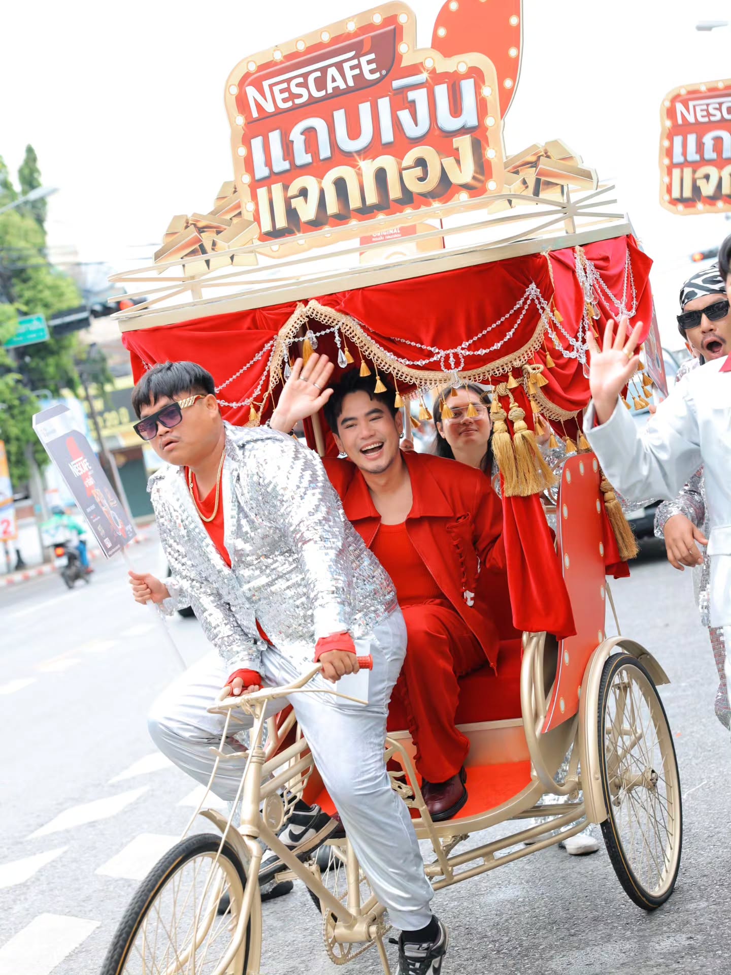 อ๋อง - เขมรัชต์ สุนทรนนท์