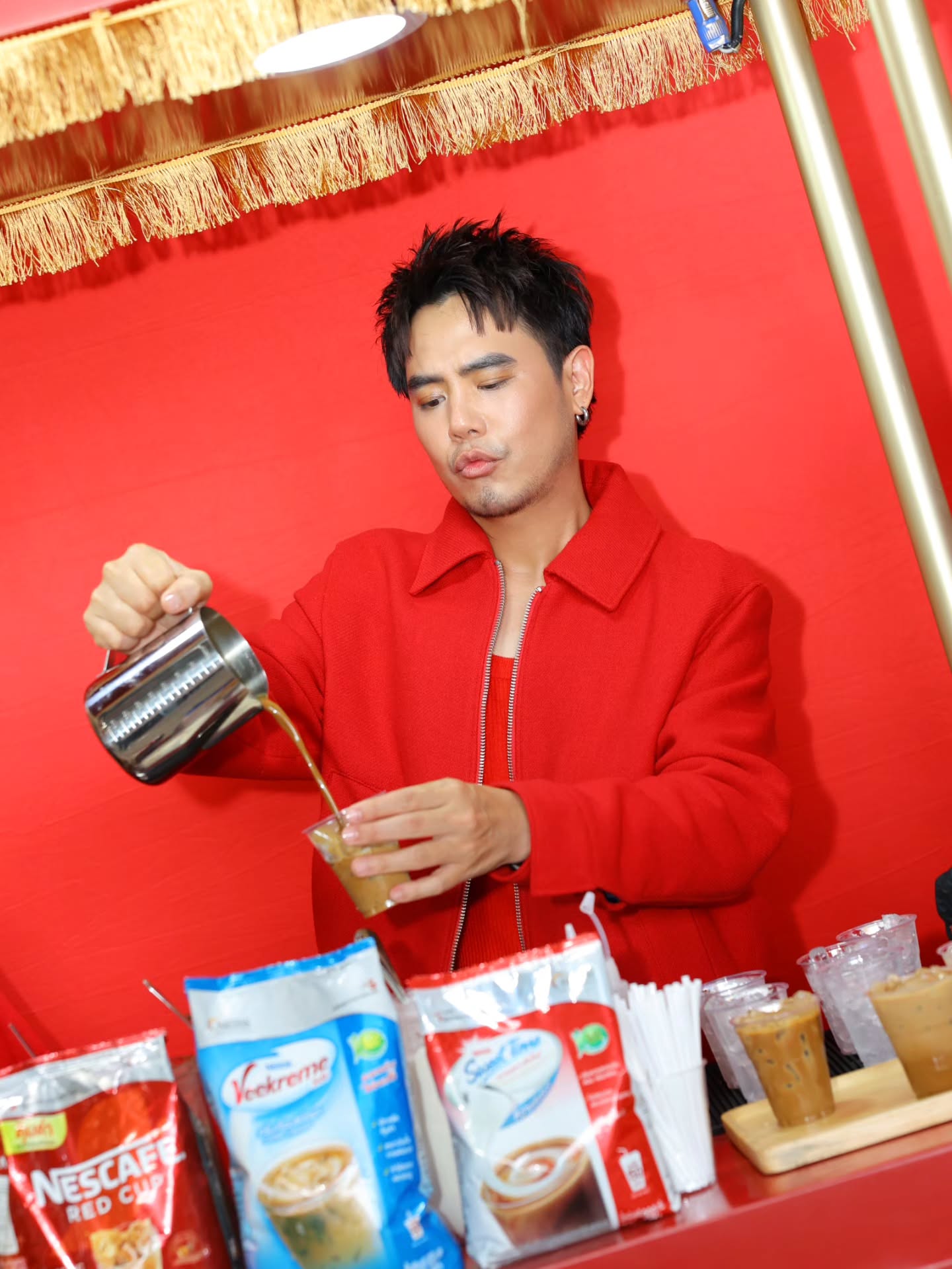 อ๋อง - เขมรัชต์ สุนทรนนท์