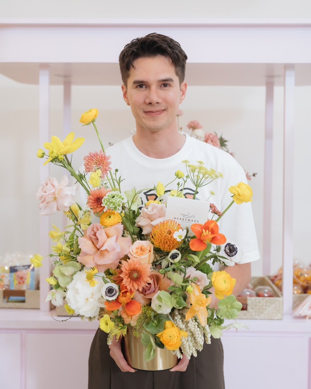 มิกค์ ทองระย้า