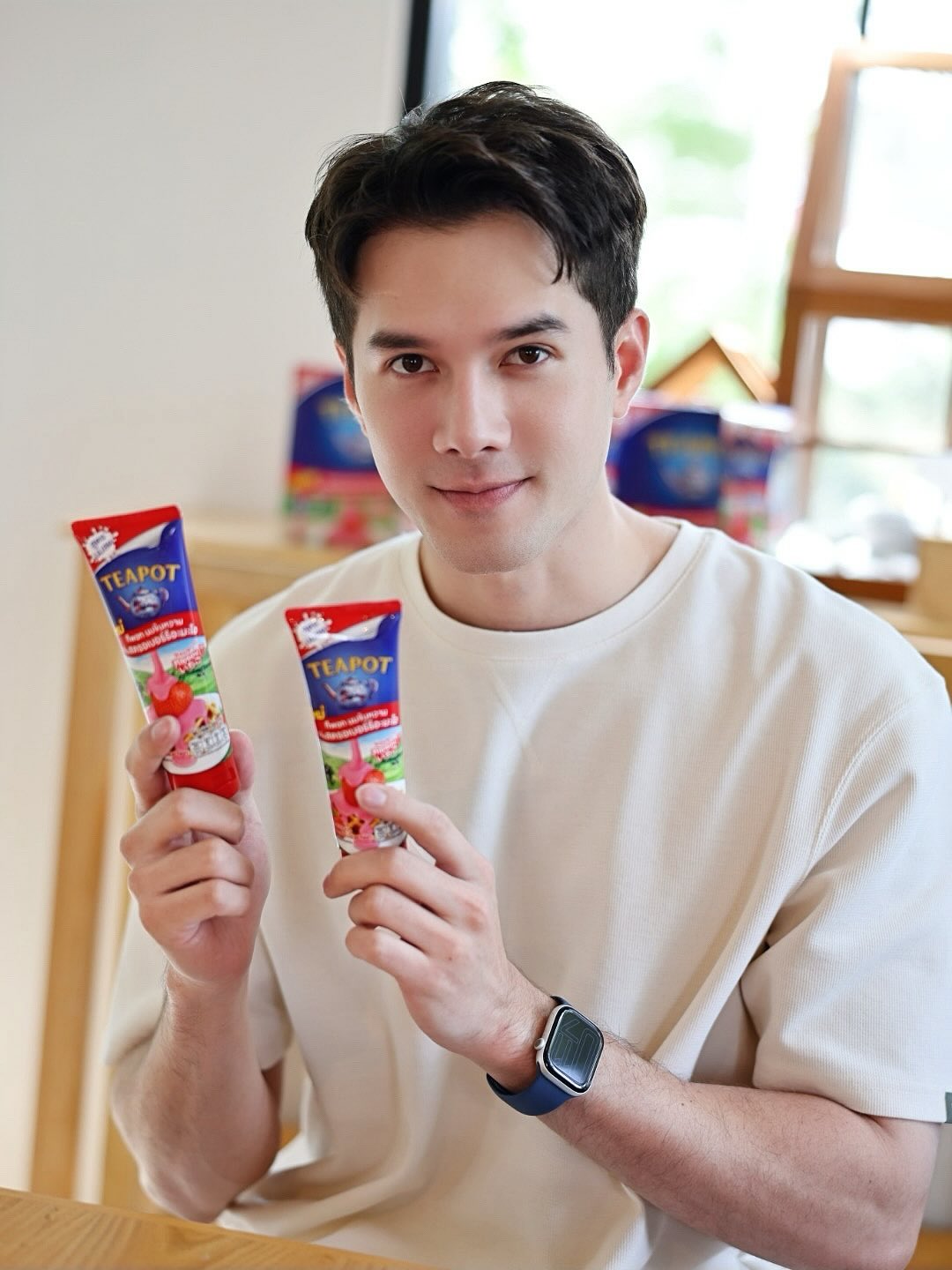 มิกค์ ทองระย้า