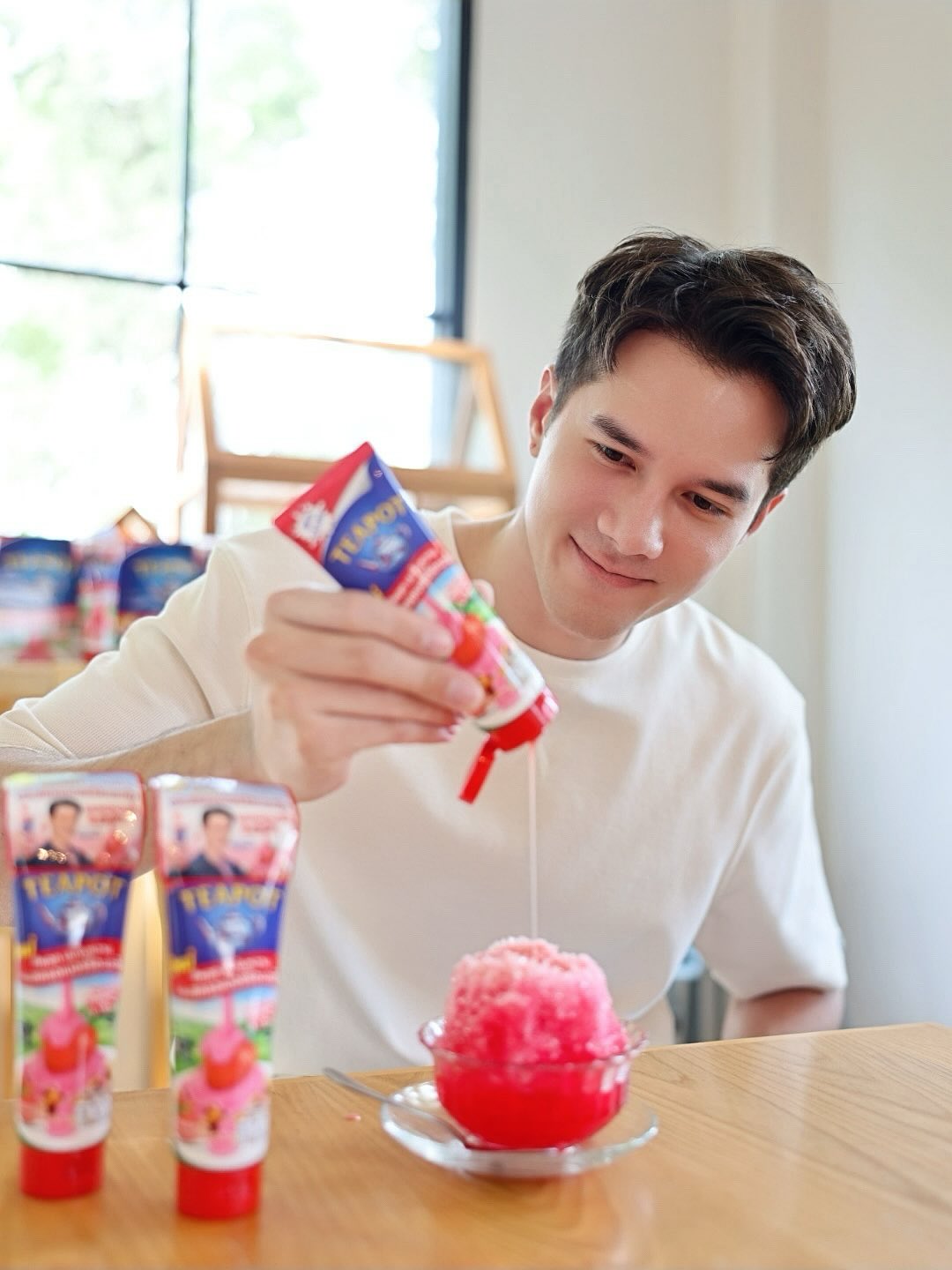 มิกค์ ทองระย้า