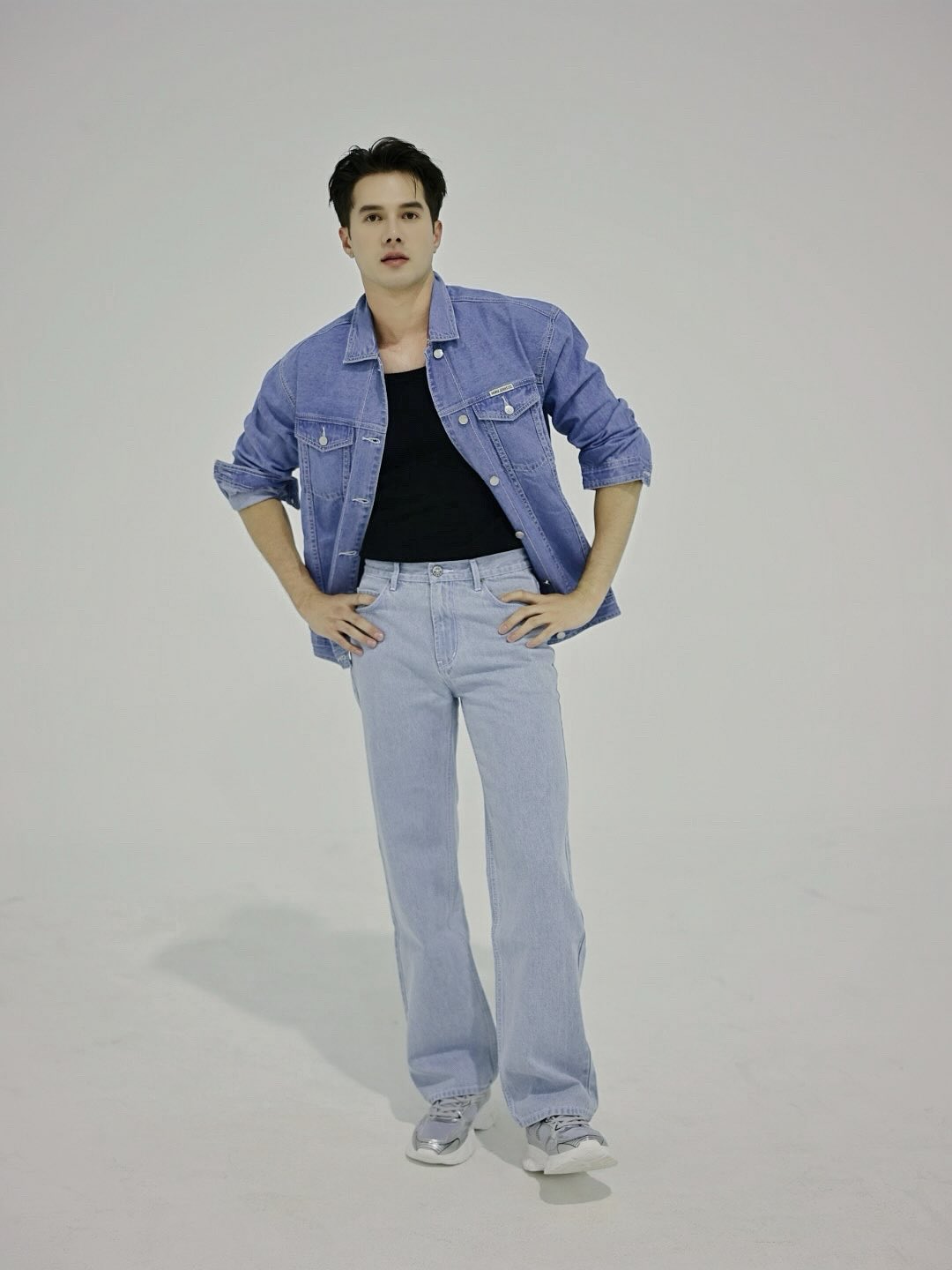 มิกค์ ทองระย้า