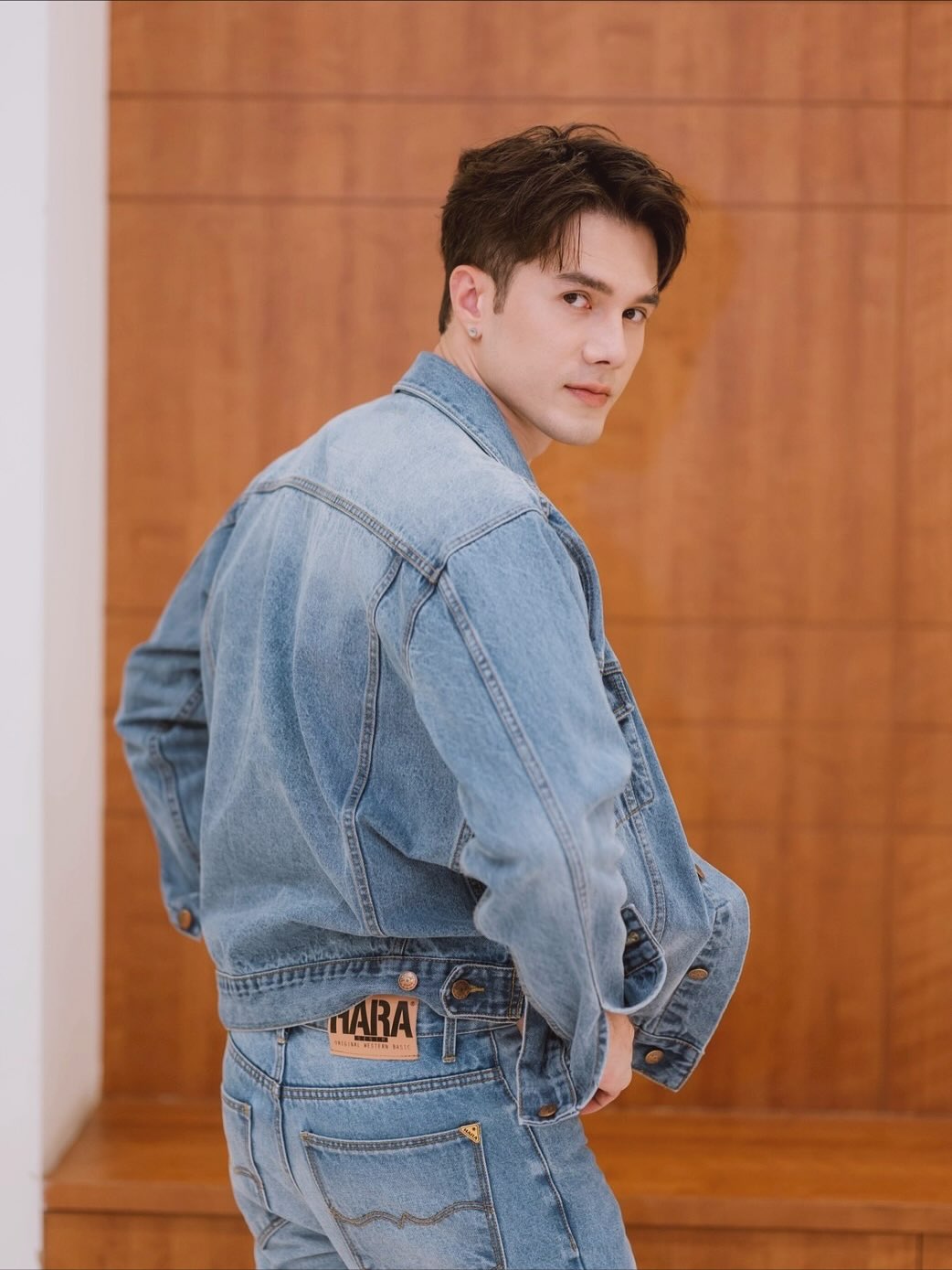 มิกค์ ทองระย้า