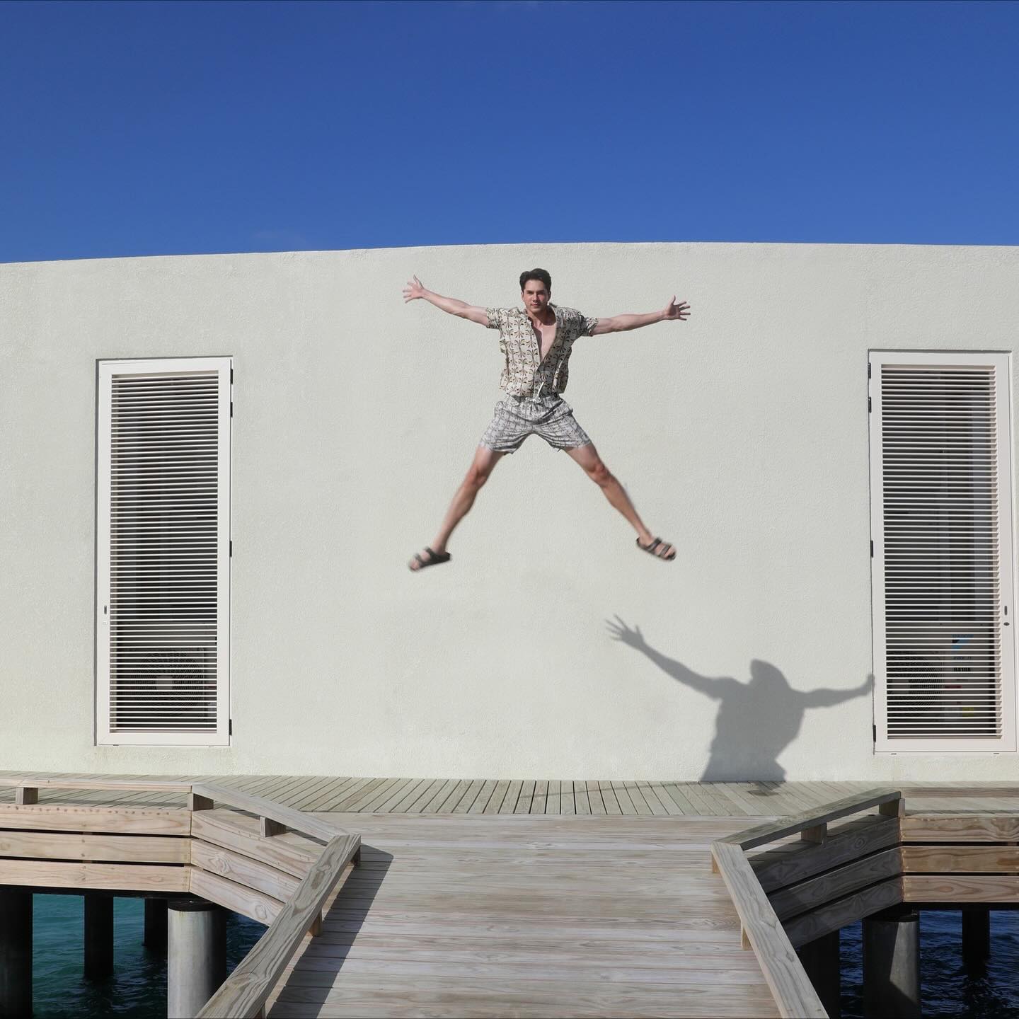 มิกค์ ทองระย้า