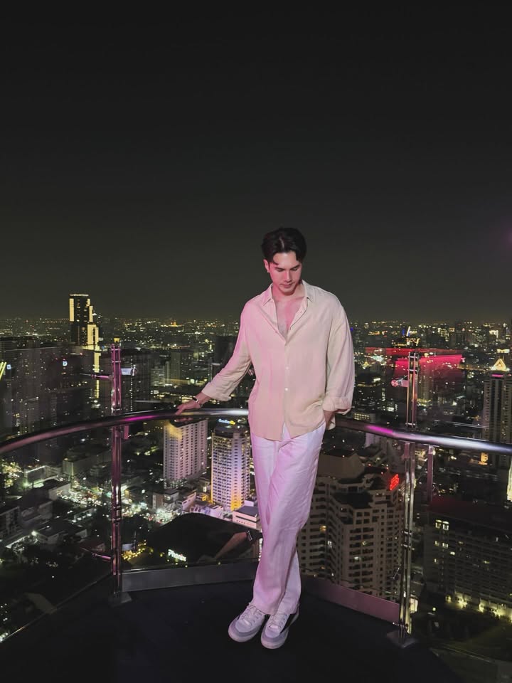 มิกค์ ทองระย้า