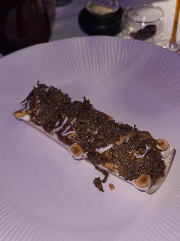 มิกค์ ทองระย้า