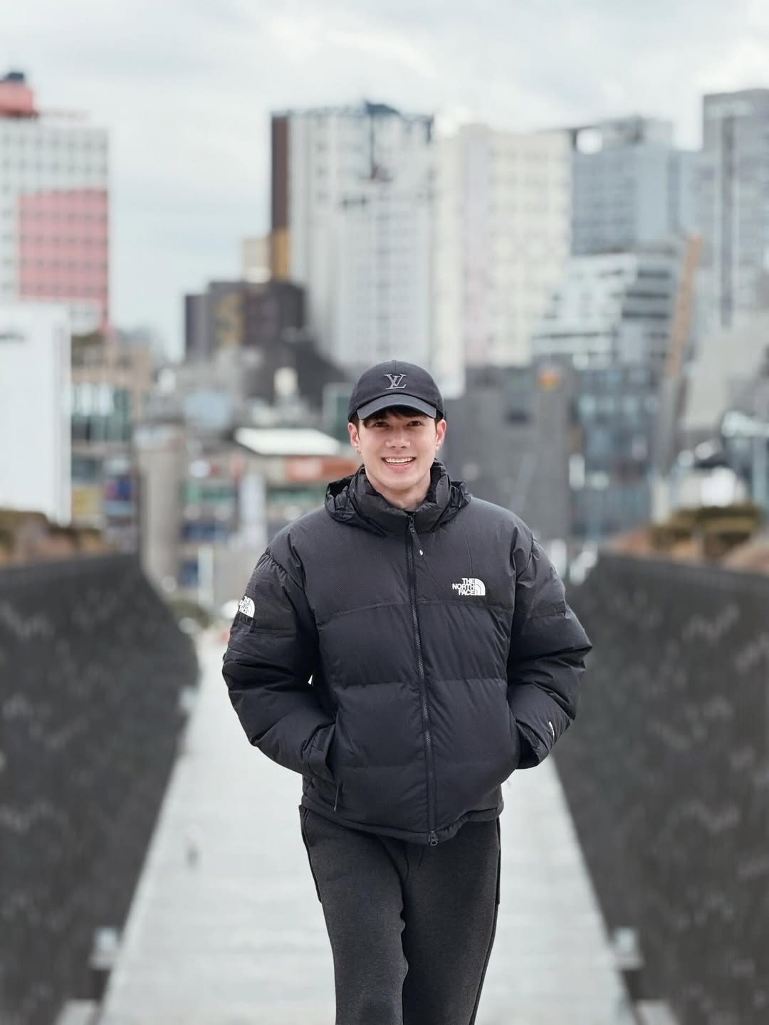 มิกค์ ทองระย้า