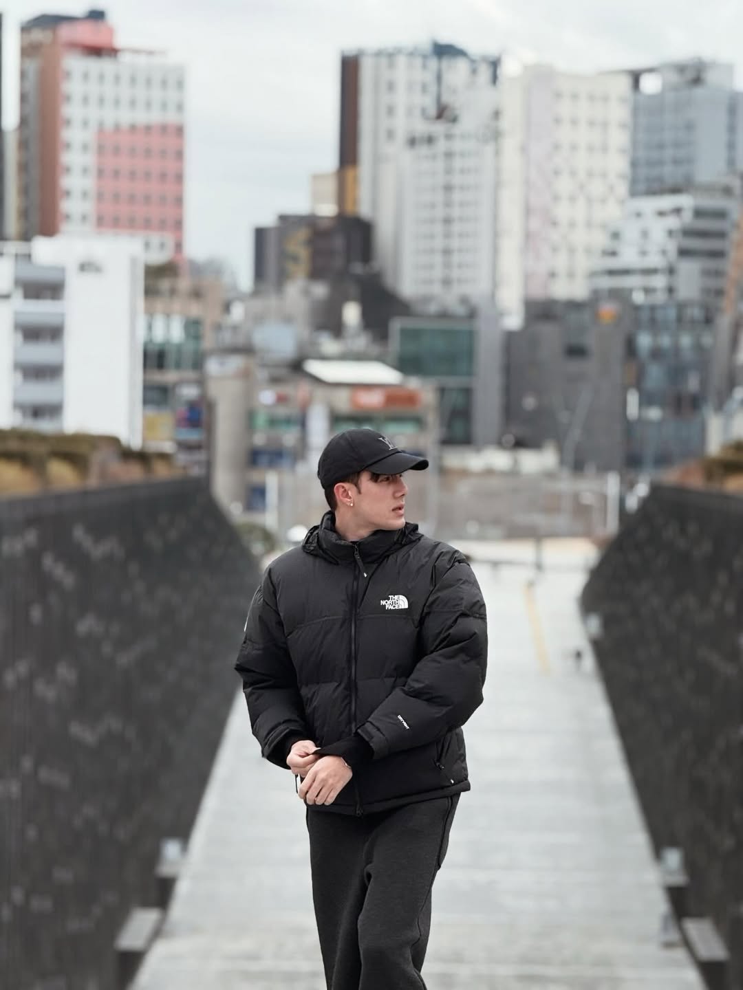 มิกค์ ทองระย้า