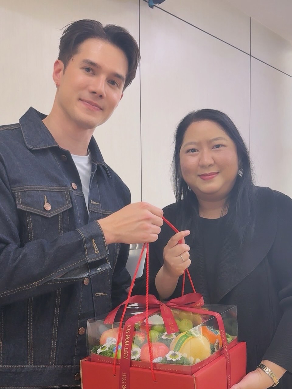 มิกค์ ทองระย้า