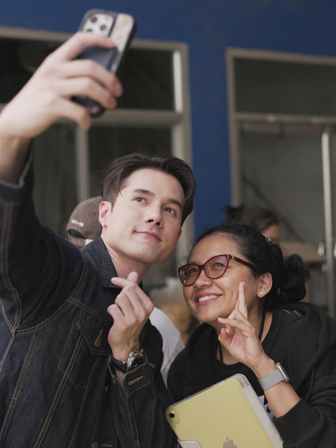 มิกค์ ทองระย้า