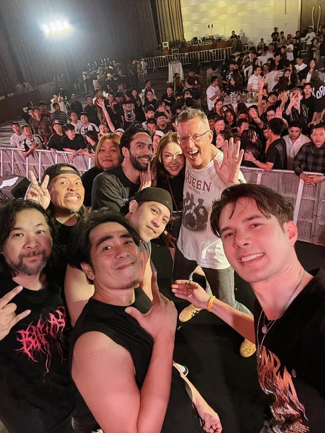 มิกค์ ทองระย้า