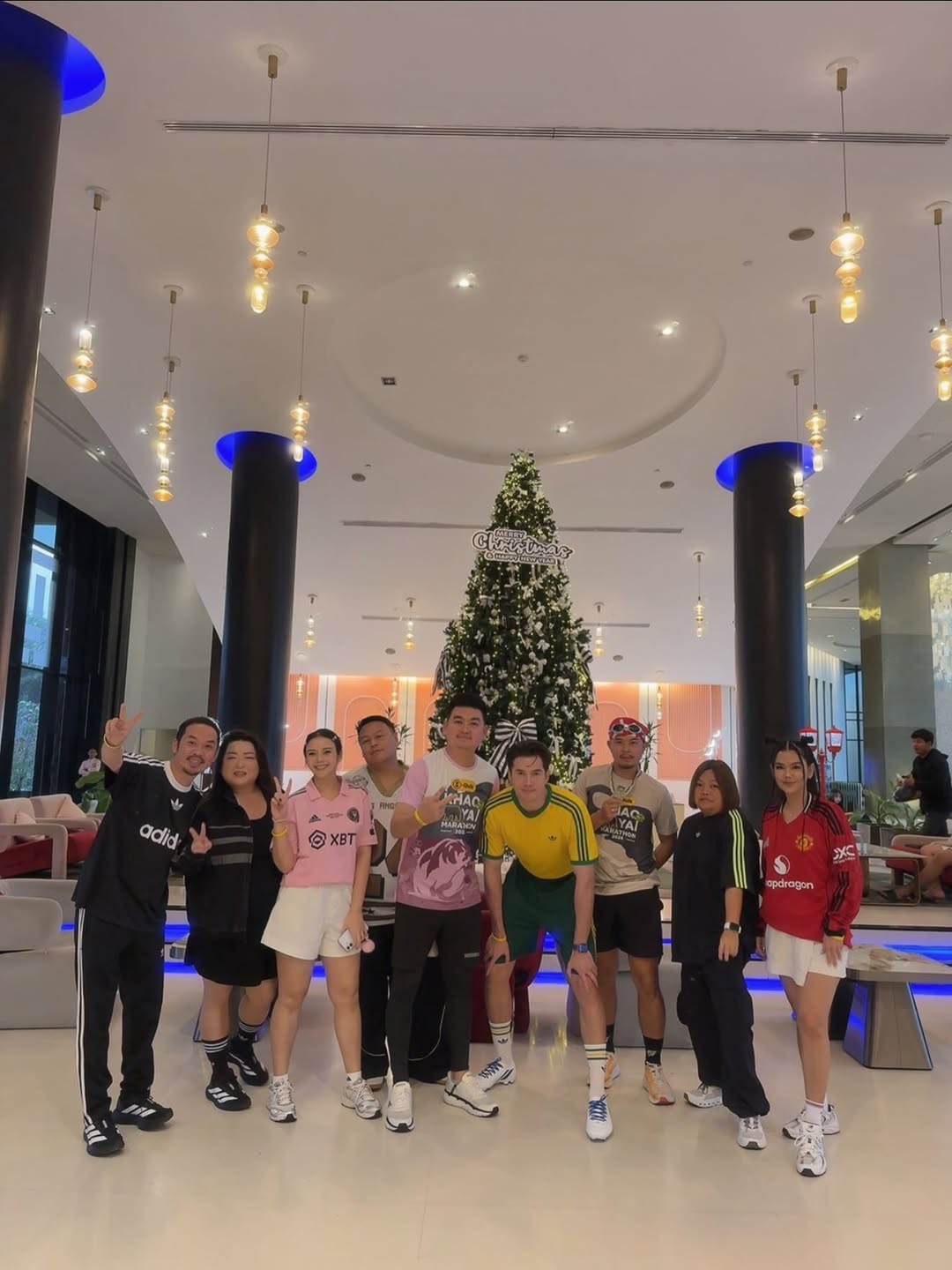 มิกค์ ทองระย้า