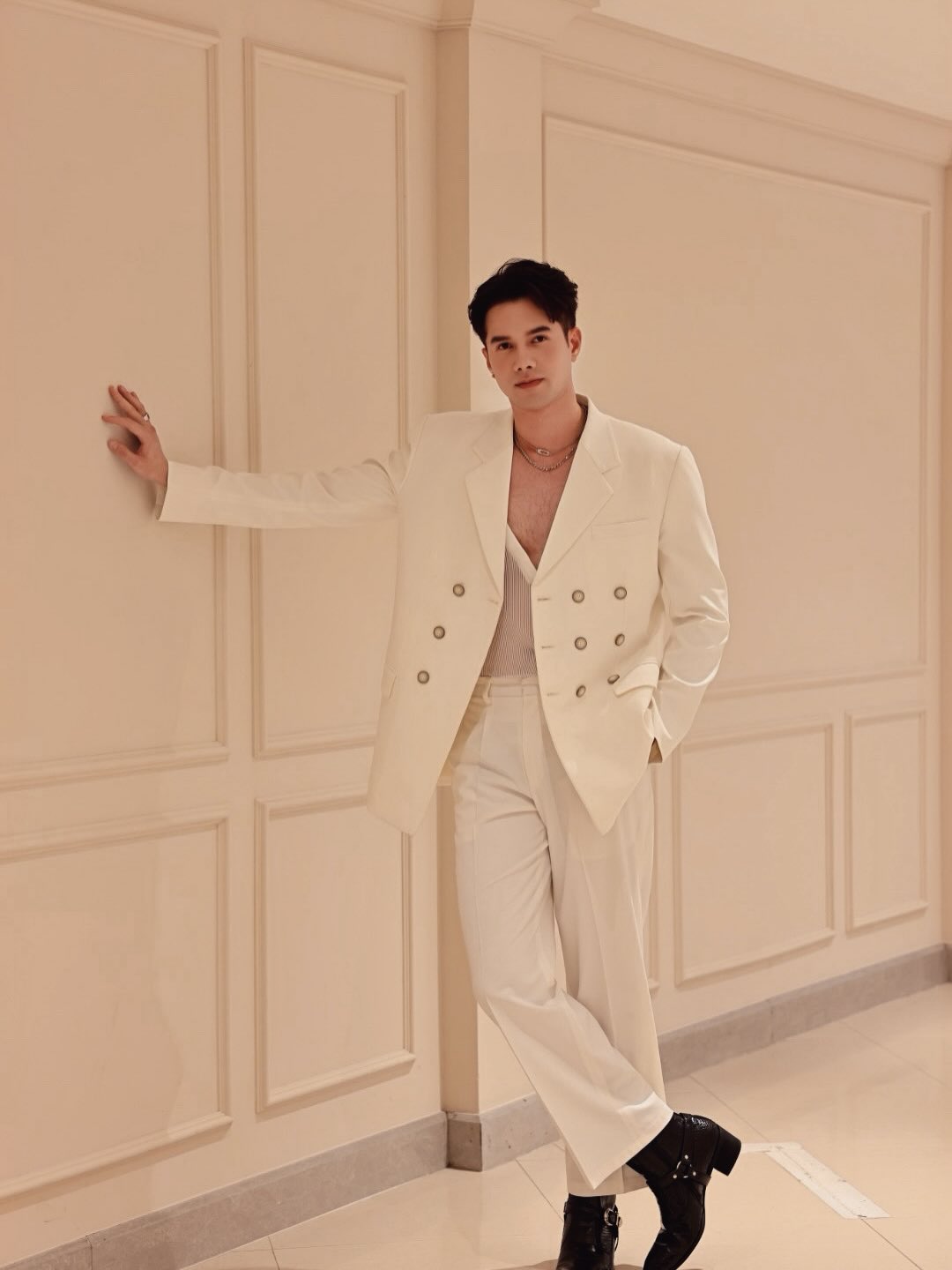 มิกค์ ทองระย้า