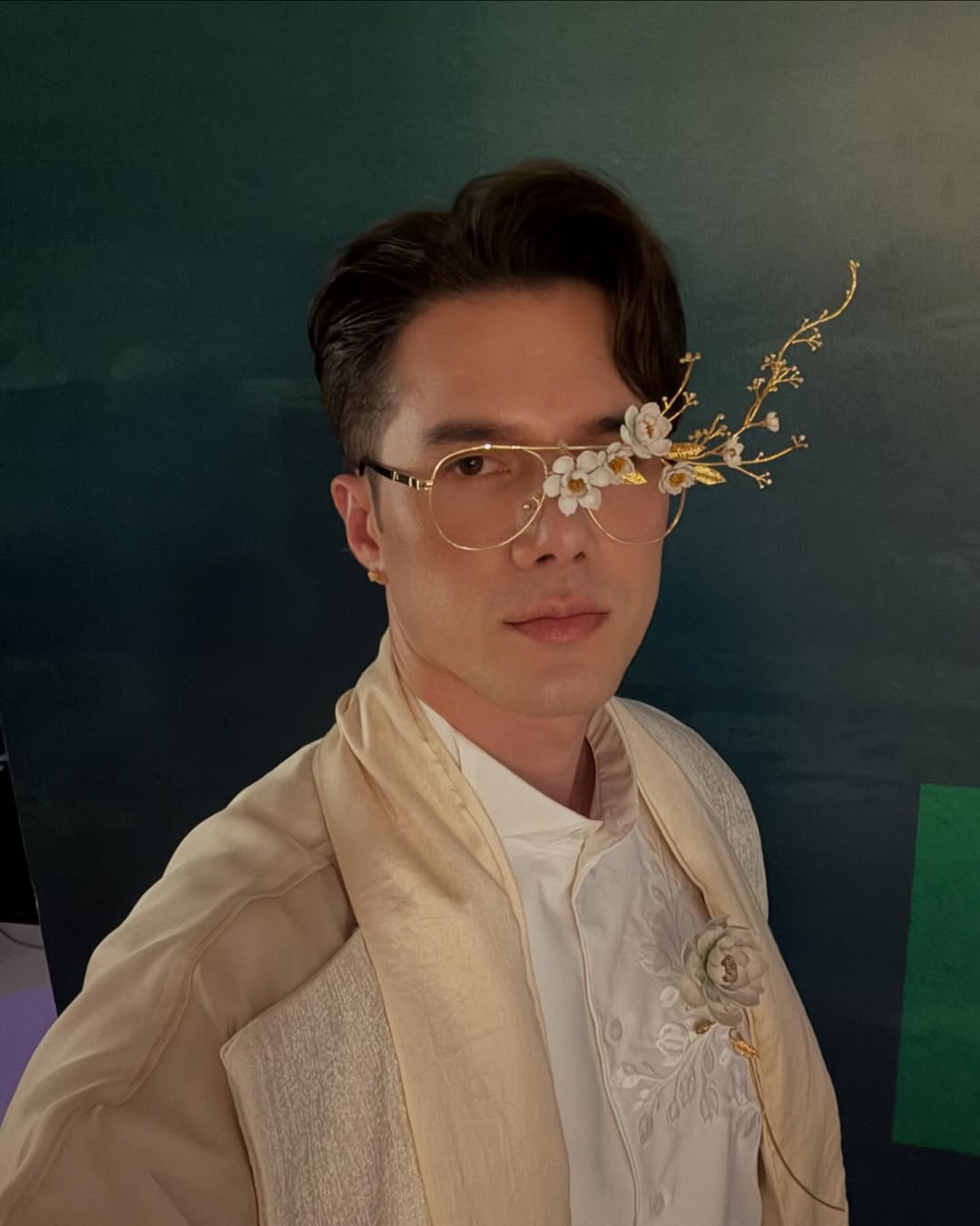 มิกค์ ทองระย้า