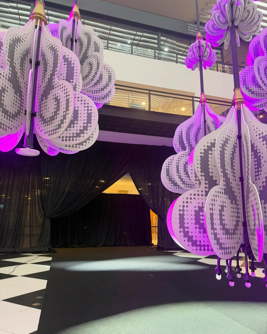 มิกค์ ทองระย้า