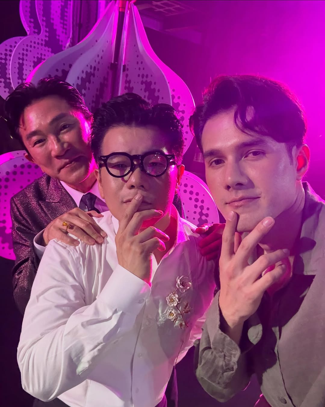 มิกค์ ทองระย้า