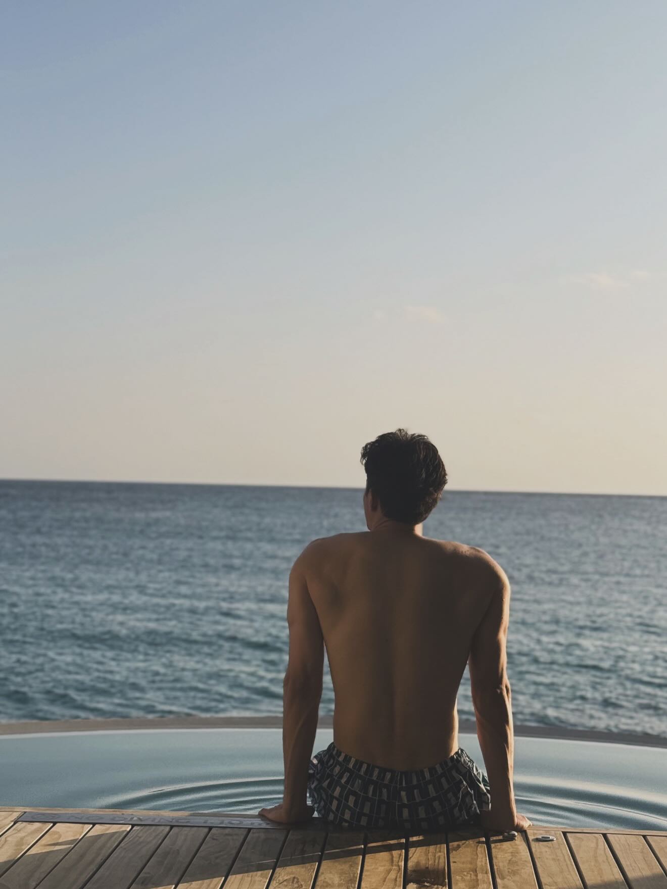 มิกค์ ทองระย้า