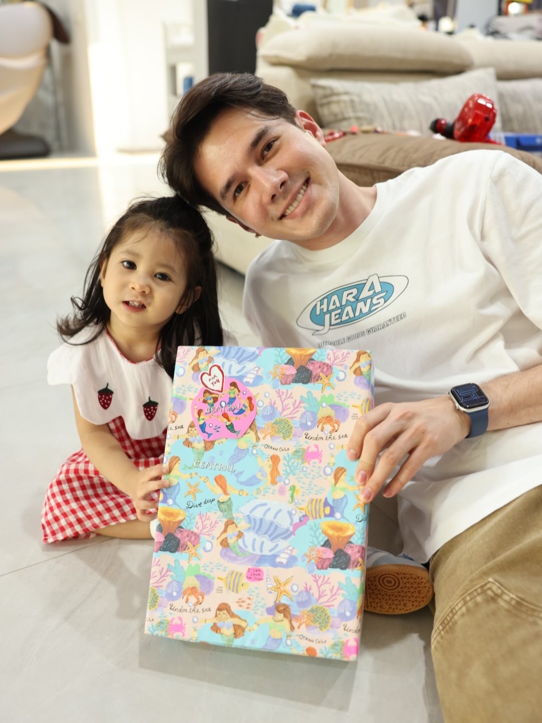 มิกค์ ทองระย้า