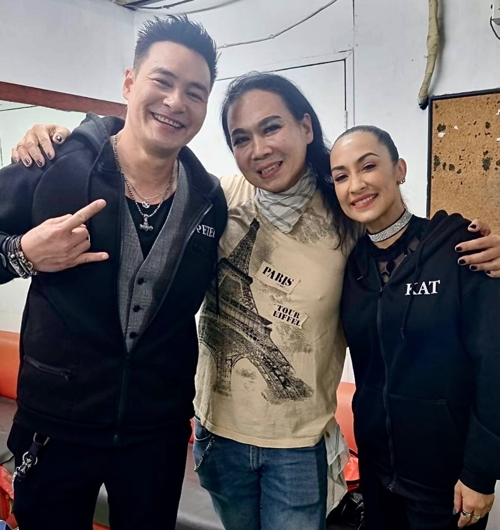 แคท - แคทรียา อิงลิช