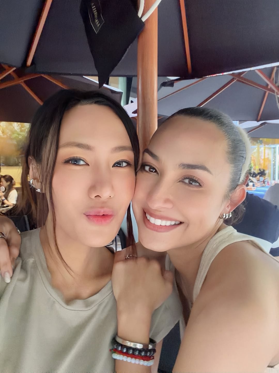 แคท - แคทรียา อิงลิช