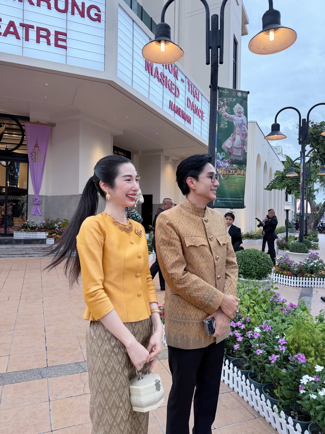 กัปตัน - ภูธเนศ หงษ์มานพ