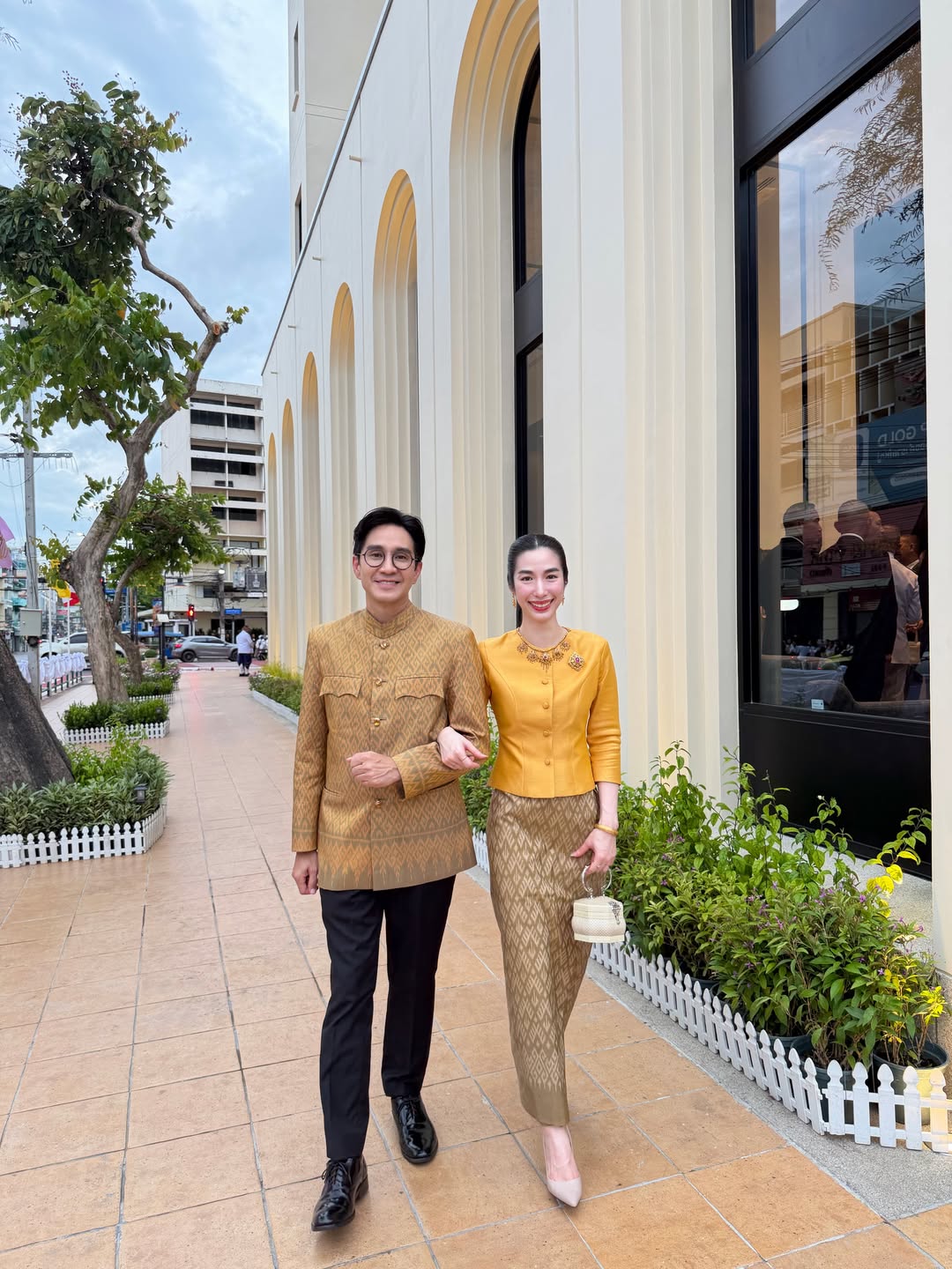 กัปตัน - ภูธเนศ หงษ์มานพ