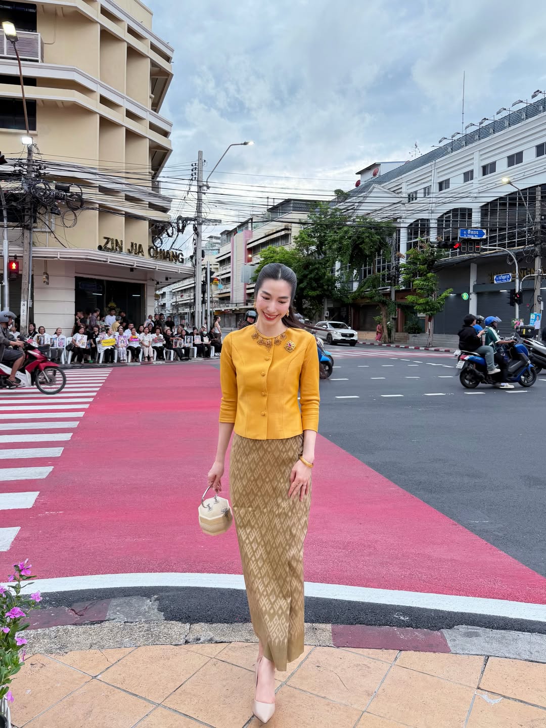 กัปตัน - ภูธเนศ หงษ์มานพ