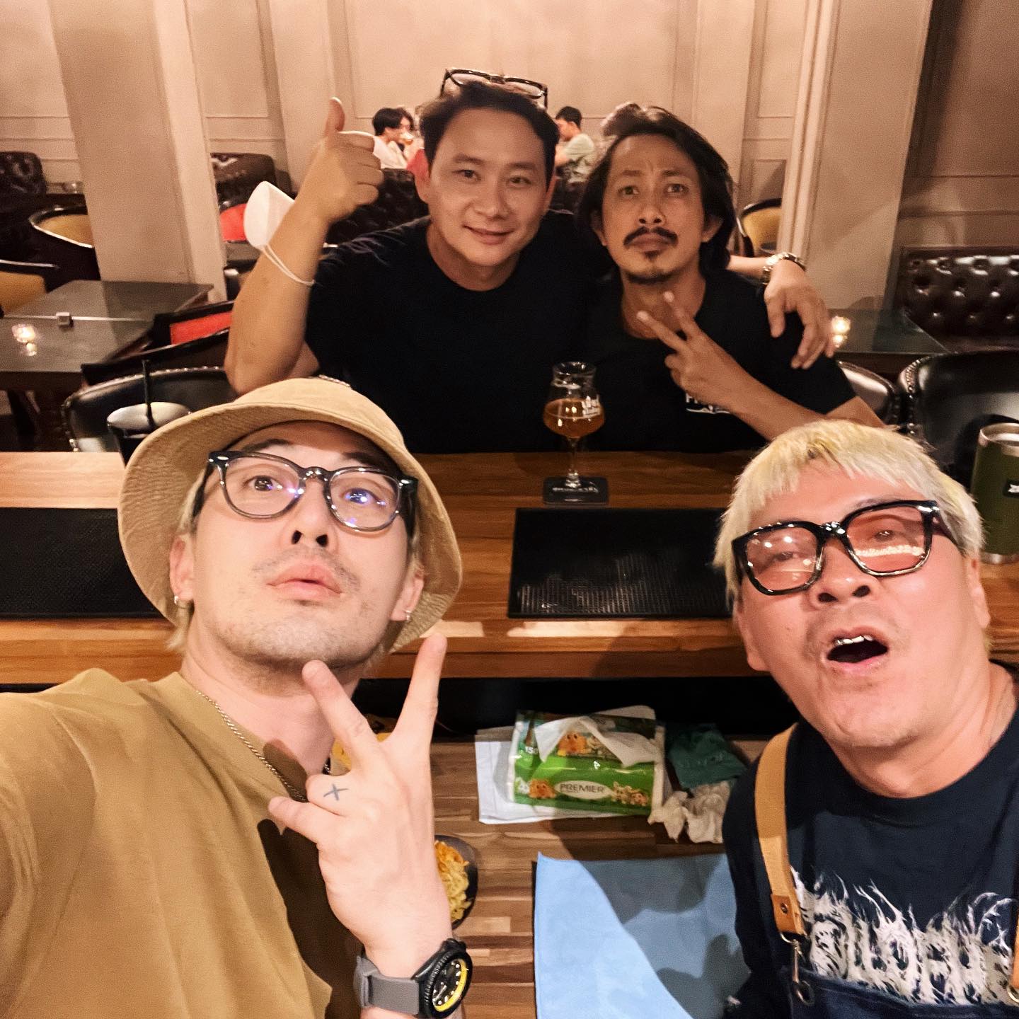 แม็กซ์ - ณัฐวุฒิ เจนมานะ