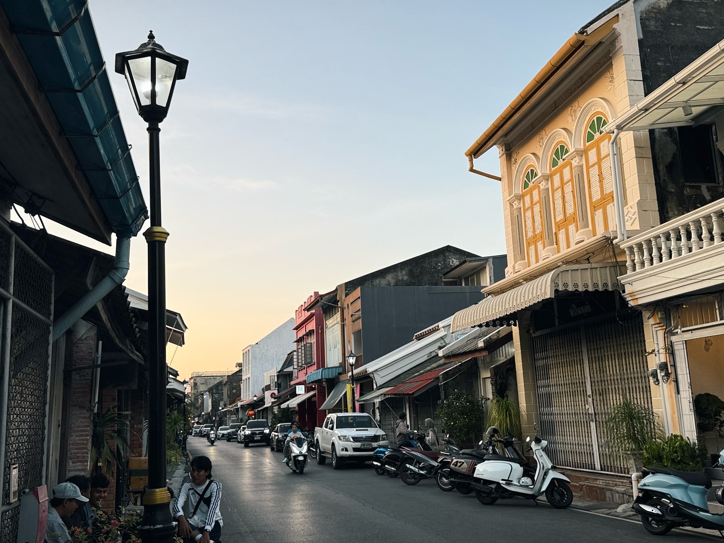 แม็กซ์ - ณัฐวุฒิ เจนมานะ
