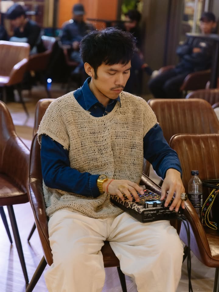 แม็กซ์ - ณัฐวุฒิ เจนมานะ