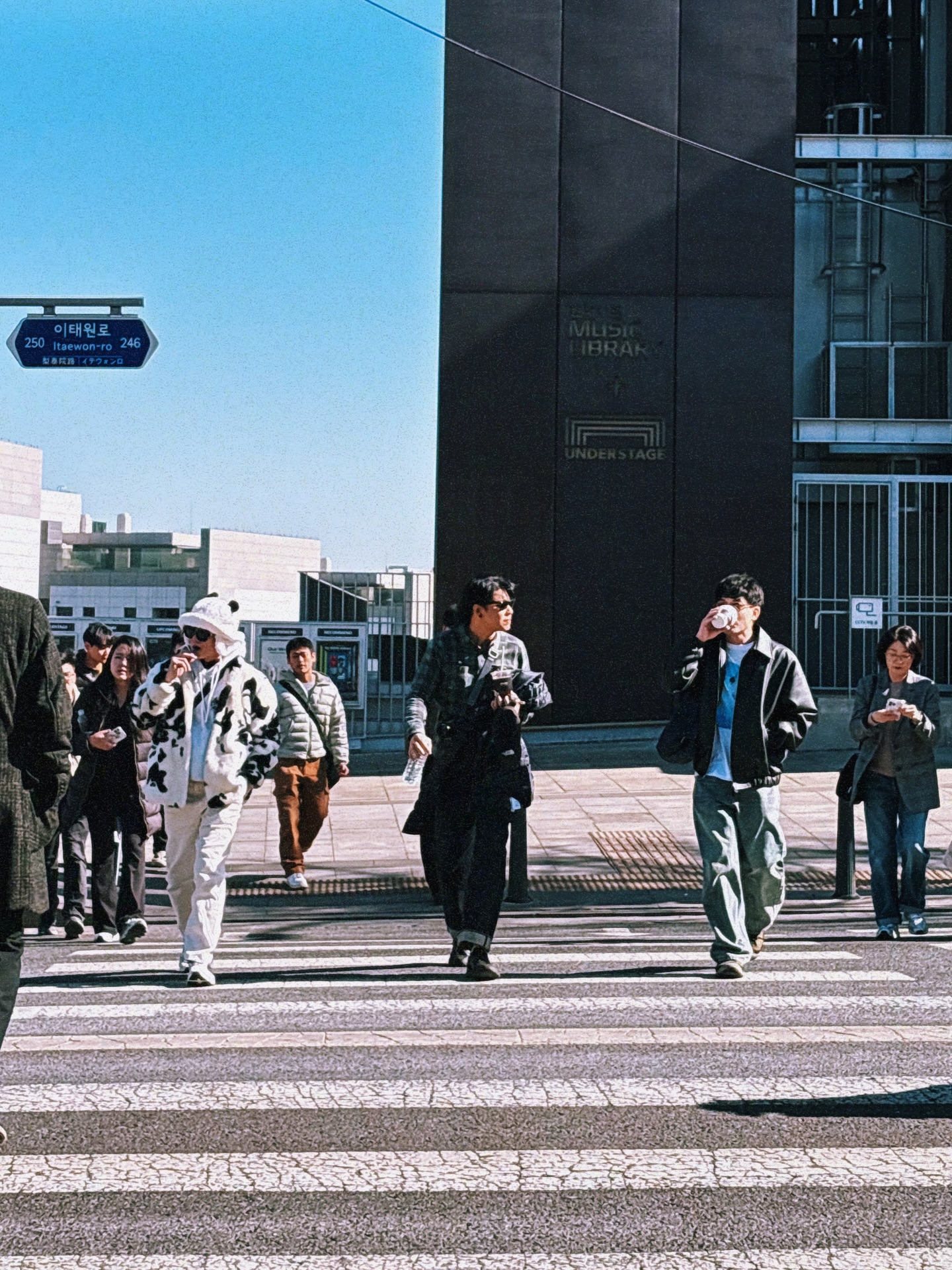 แม็กซ์ - ณัฐวุฒิ เจนมานะ