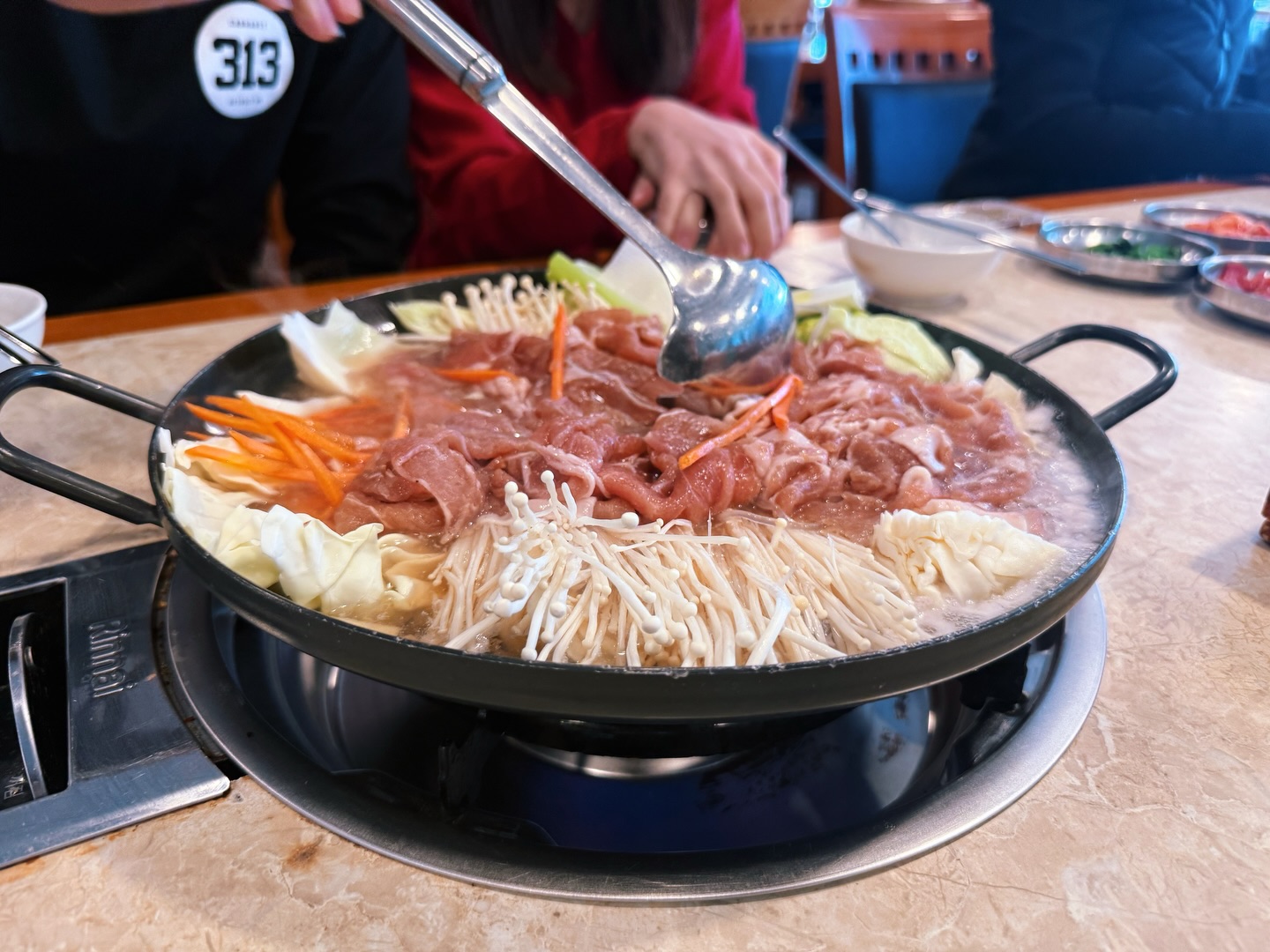 แม็กซ์ - ณัฐวุฒิ เจนมานะ