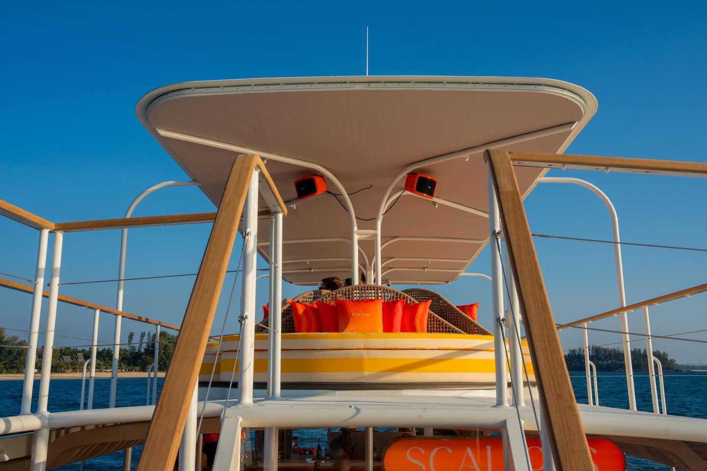 แบรี่ - ณเดชน์ คูกิมิยะ