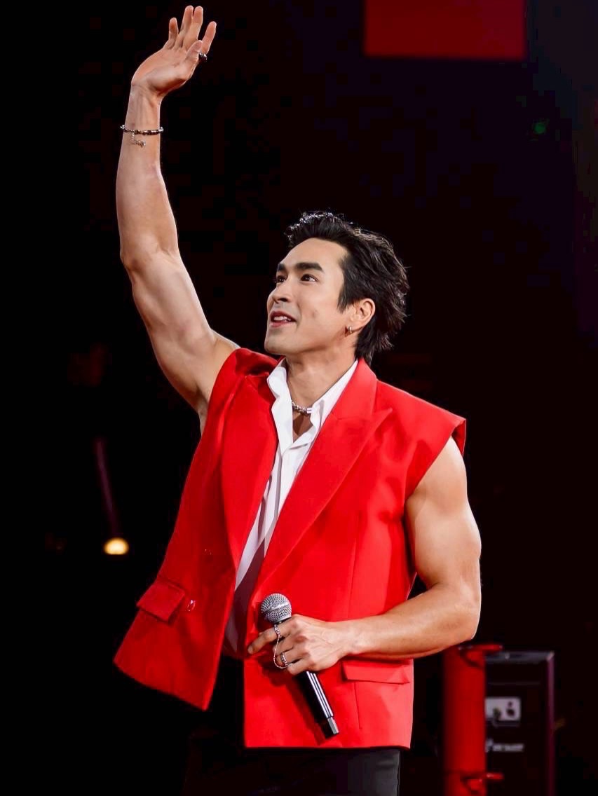 แบรี่ - ณเดชน์ คูกิมิยะ