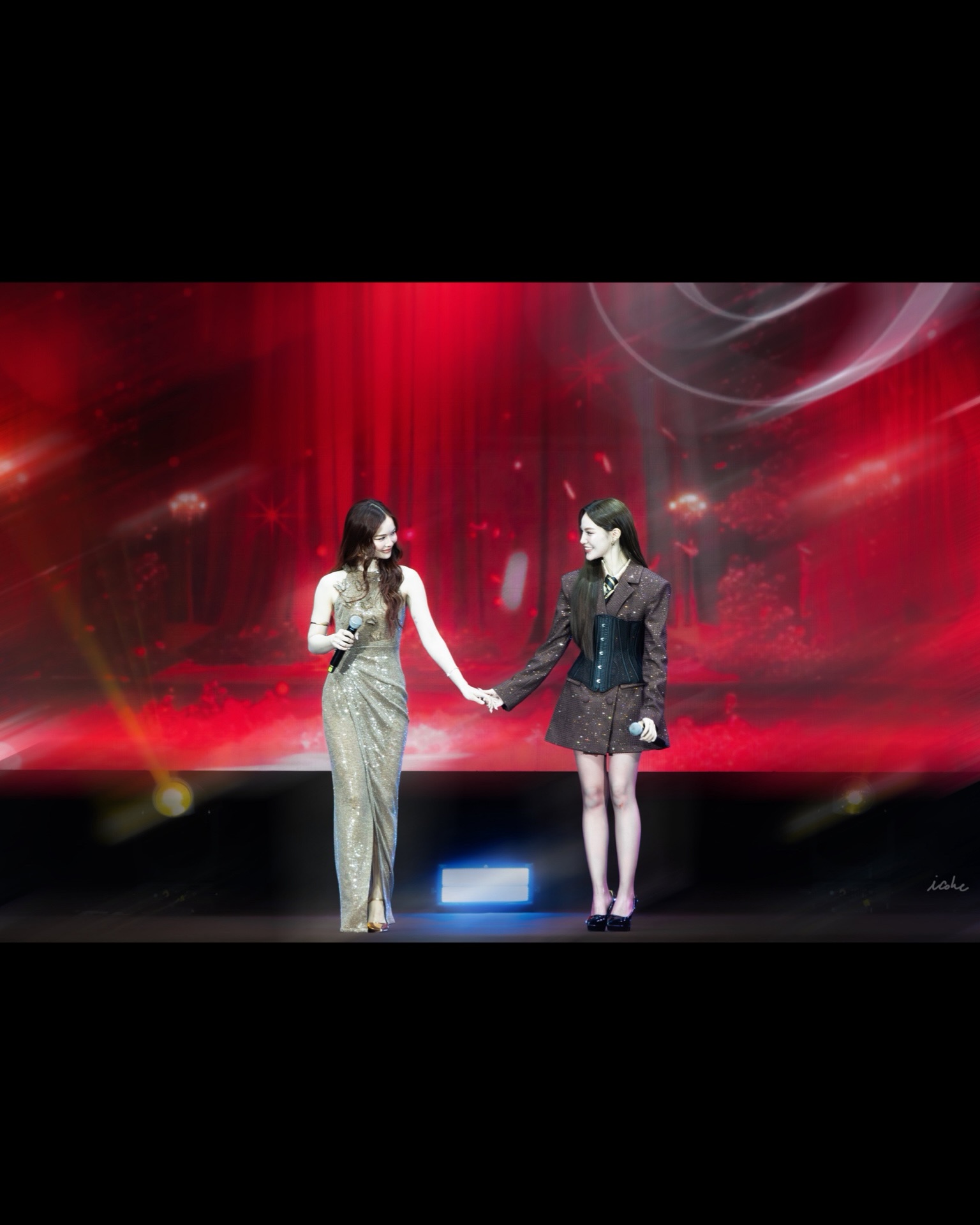 เหนือ - ดิสรยา เตชะไพบูลย์