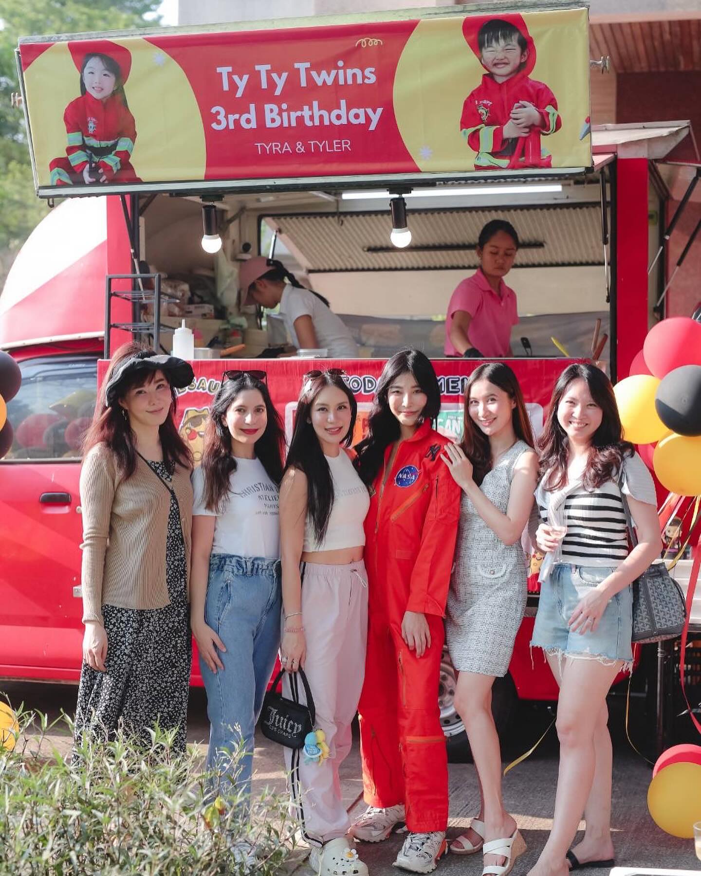 ขนมจีน - กุลมาศ ลิมปวุฒิวรานนท์