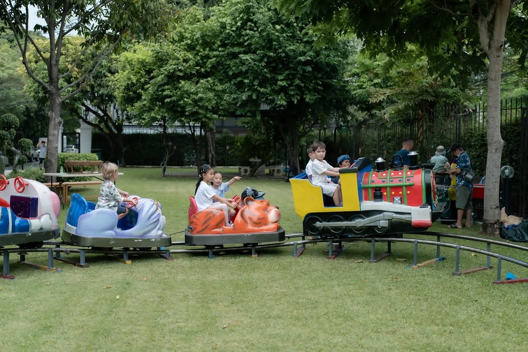 ขนมจีน - กุลมาศ ลิมปวุฒิวรานนท์