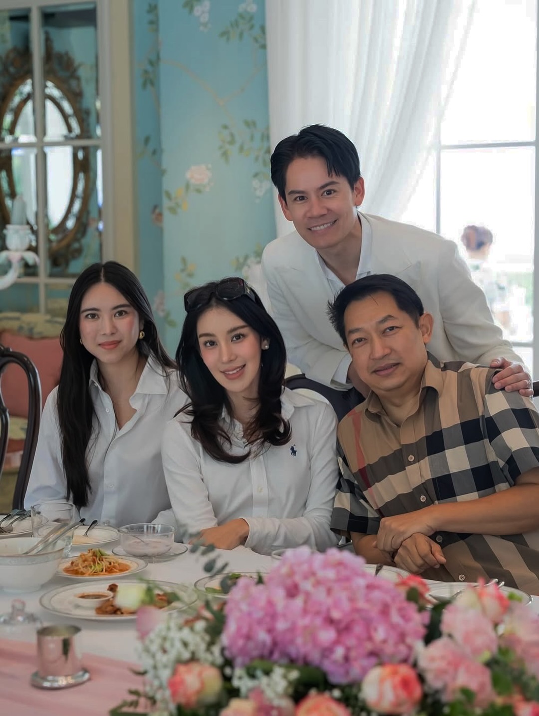 ขนมจีน - กุลมาศ ลิมปวุฒิวรานนท์