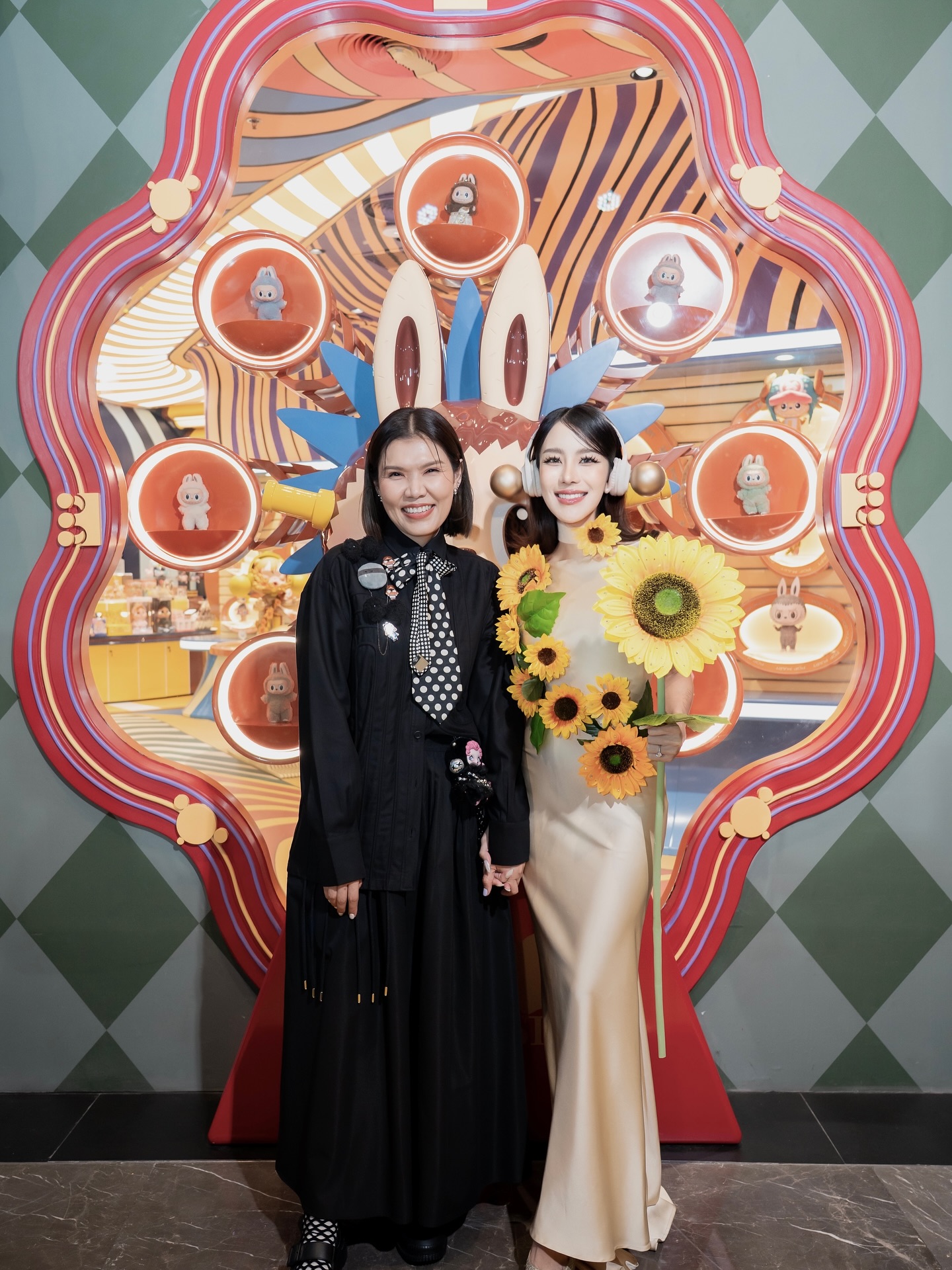ขนมจีน - กุลมาศ ลิมปวุฒิวรานนท์