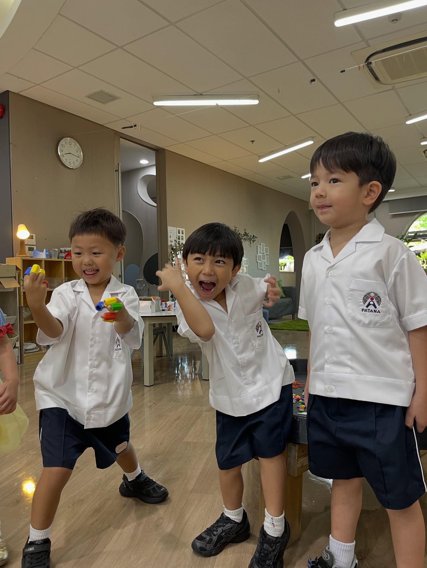 ขนมจีน - กุลมาศ ลิมปวุฒิวรานนท์